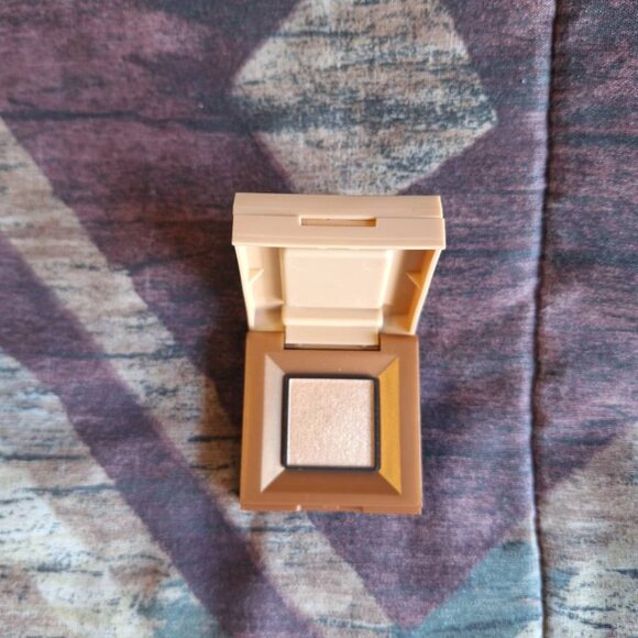 🌆 Maybelline Shadow Blocks – 5-Piece Bundle (3 Unused) 🌆 - Picture 7 of 15